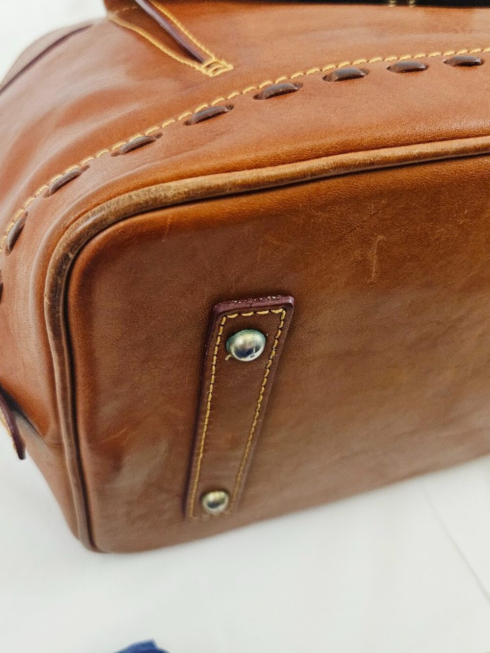 Dooney & Bourke Florentine Leather Vachetta Domed Satchel Natural Whip Stitch DB - Picture 14 of 15